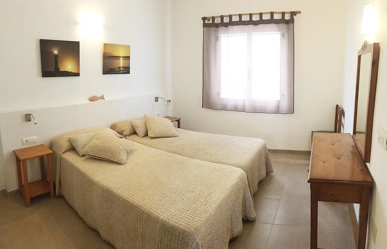 Gasthaus Vivendes Adelina - Escapada Formentera Es Pujols 0*,  Spanien