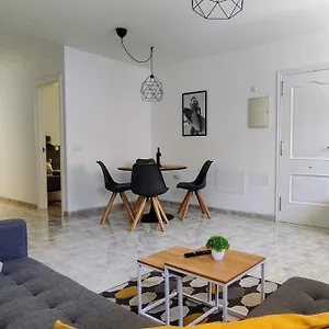 https://fabelo-apartment-puerto-del-rosario.in-canary-islands.com